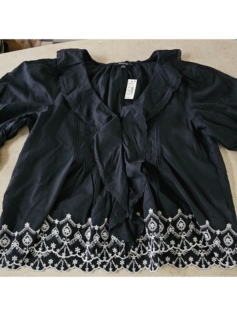 Madewell Ruffled Puff-Sleeve Top in Jet Black with Embroidered Hem sz L NEW